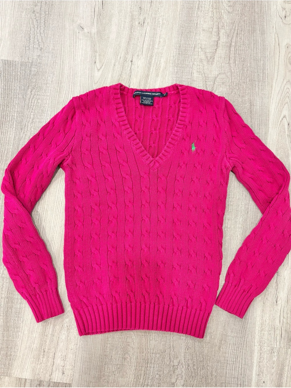Ralph Lauren Vintage Pink V-Neck Cable Knit Sweater Small - Picture 2 of 7